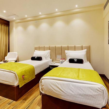 Mastiff Select Gulbarga Hotel Kalaburagi Bagian luar foto