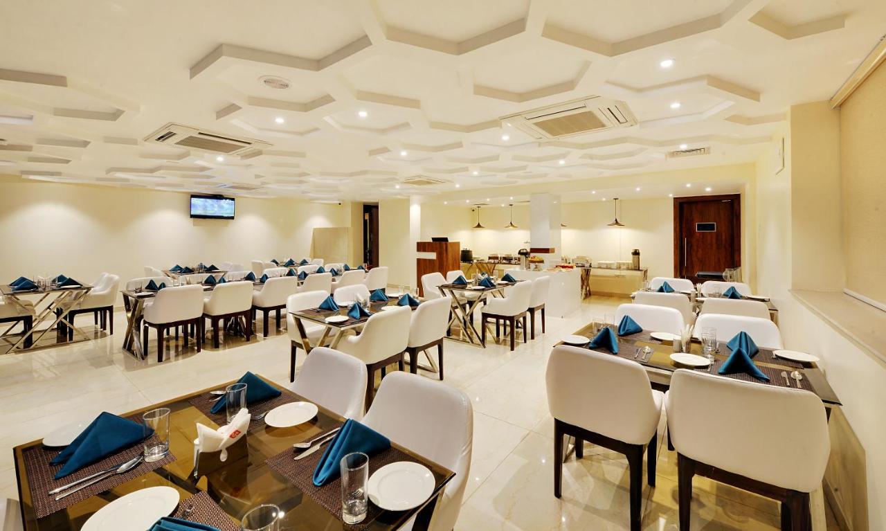 Mastiff Select Gulbarga Hotel Kalaburagi Bagian luar foto
