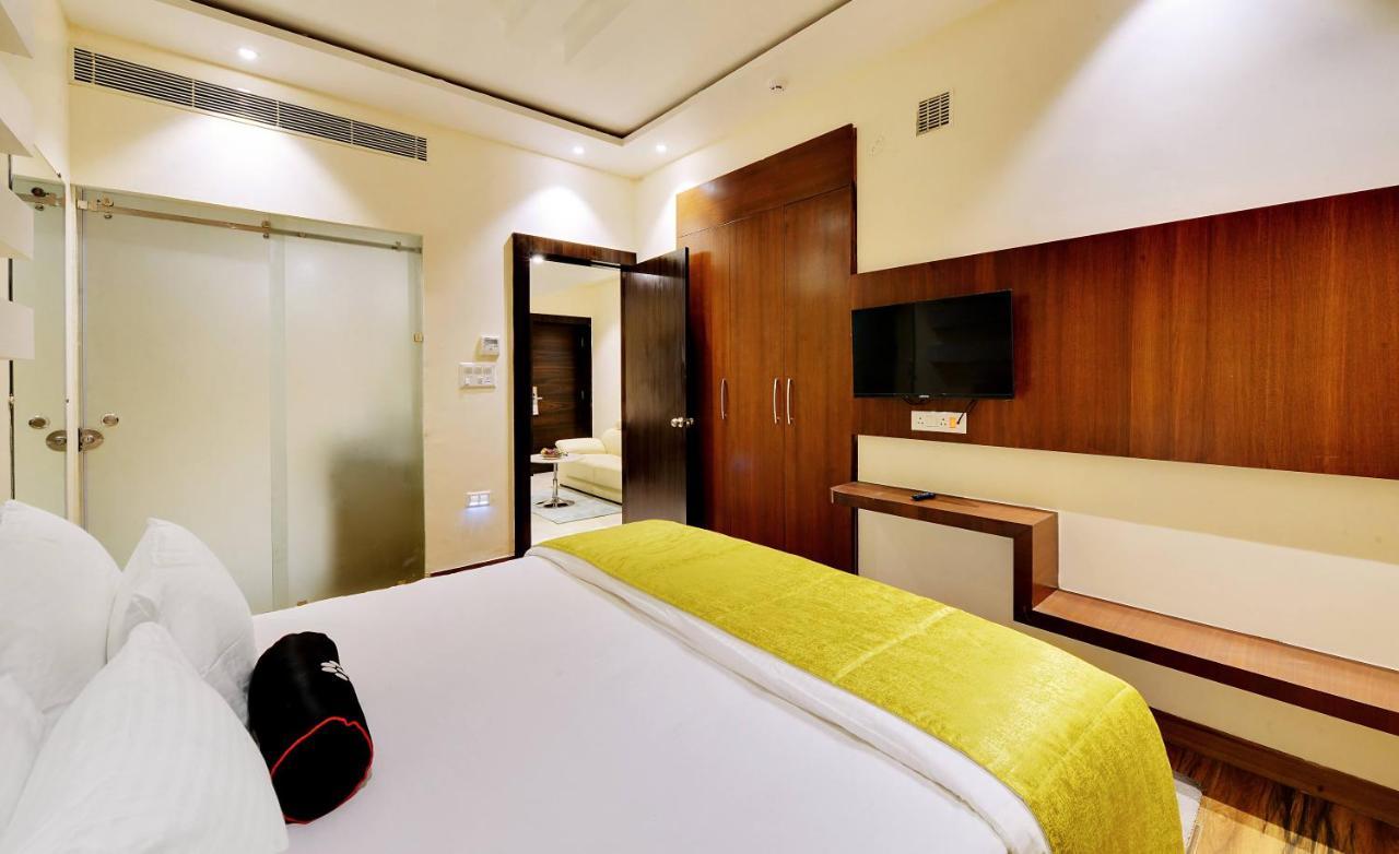 Mastiff Select Gulbarga Hotel Kalaburagi Bagian luar foto